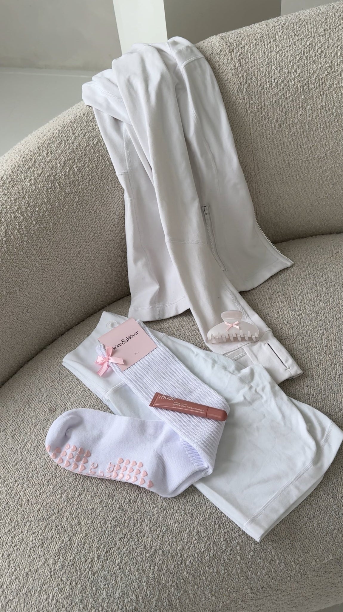 Hugs and Kisses Scrunch Grip Sock